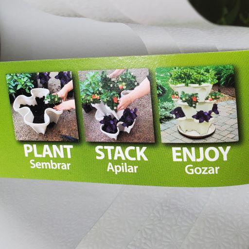 Stackable Garden - Indoor &amp; Outdoor Vertical Planter